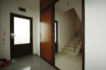 sliding door