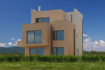 Villa Una