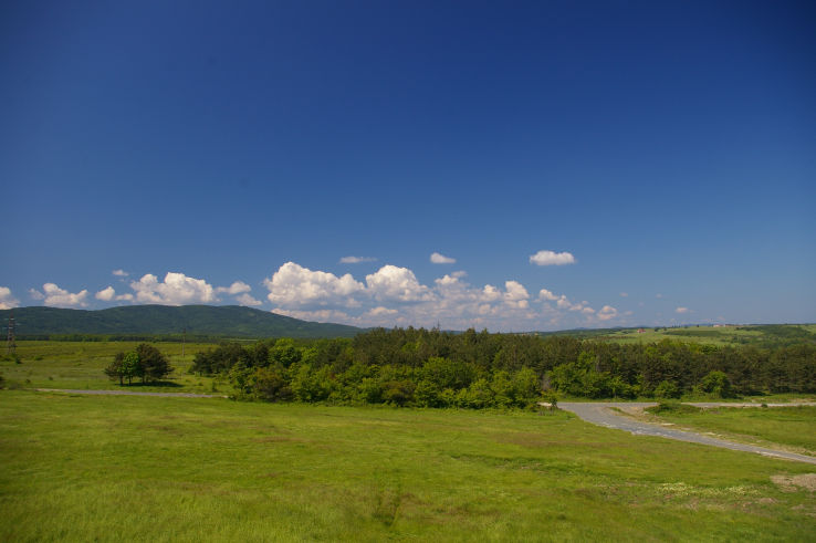 Vista hacia el oeste (de la azoteas amplias Villa Duo),  el campo está a sólo 200 metros de distancia.